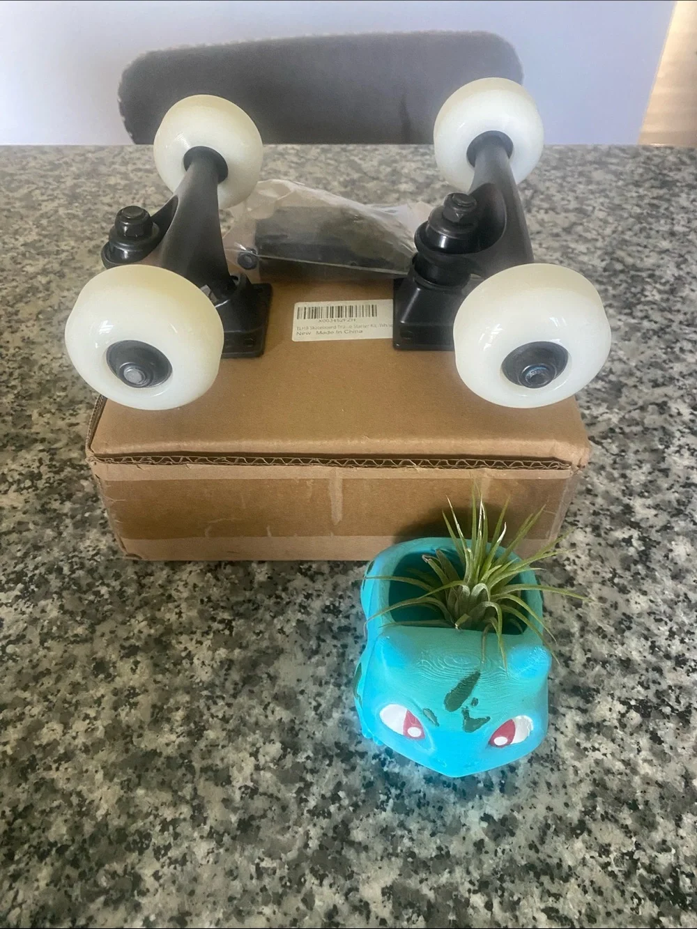 NWBOX TLHB Skateboard Trucks starter kit